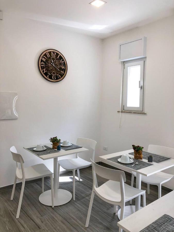 La Casa Di Amalia Bed & Breakfast ปาแลร์โม ภายนอก รูปภาพ
